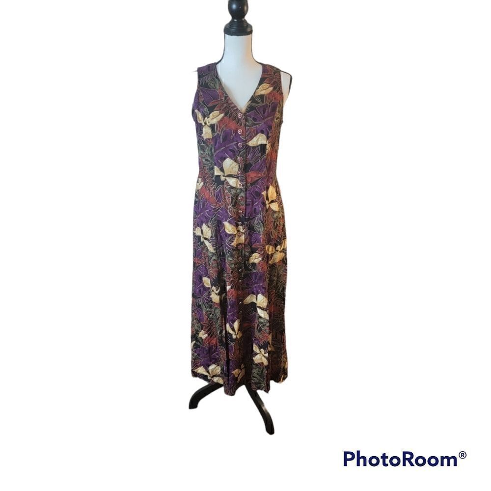 Coco Blanco Vintage Colorful, Floral  Button Up Maxi Dress. Size 8.